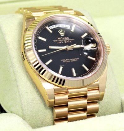 Rolex Day-date 40 President Day-date 228238 18k Gold Black Diagonal Motif Unworn
