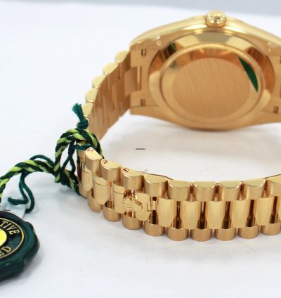 Rolex Day-date 40 President Day-date 228238 18k Gold Black Diagonal Motif Unworn