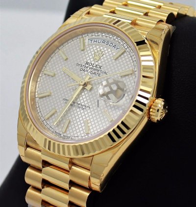 Rolex Day-date 40 President Day-date 228238 18k Yellow Gold Silver Motif Dial