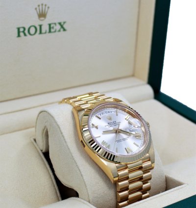 Rolex Day-date 40 President Day-date 228238 18k Yellow Gold Silver Roman Dial