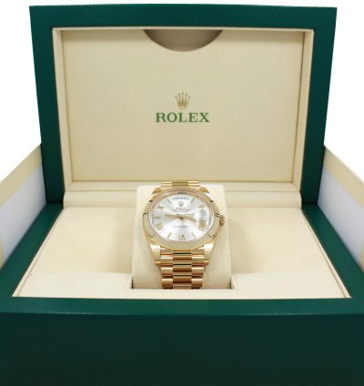 Rolex Day-date 40 President Day-date 228238 18k Yellow Gold Silver Roman Dial