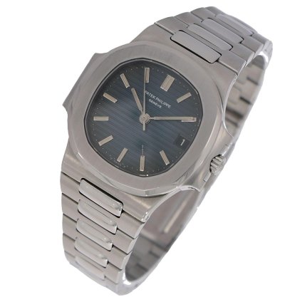 Patek Philippe Nautilus Ref 3800 001 Steel Black Dial Extract From The Archives 1984