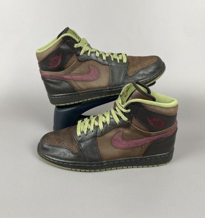 2010 Nike Air Jordan 1 Retro High Og Velvet Brown Garnet