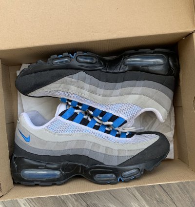 2010 Nike Air Max 95 Photo Blue Size 9 5