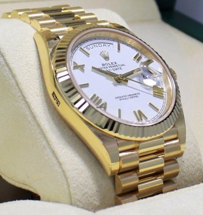 Rolex Day-date 40 President Day-date 40mm 228238 18k Yellow Gold White Roman
