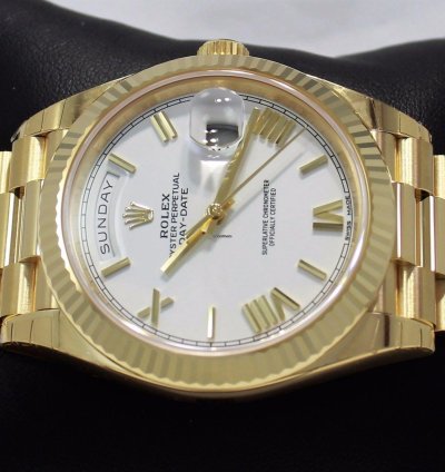 Rolex Day-date 40 President Day-date 40mm 228238 18k Yellow Gold White Roman