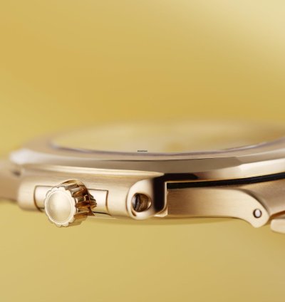 Patek Philippe Nautilus Ref 3800 1j White Dial - Baton And Roman Numerals 38mm 18k Yellow Gold