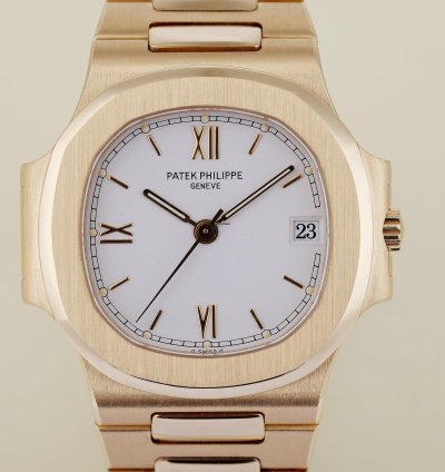Patek Philippe Nautilus Ref 3800 1j White Dial - Baton And Roman Numerals 38mm 18k Yellow Gold