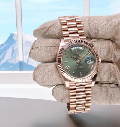 Rolex Day-date 40 President Rose Gold Olive Roman Green 18 Krt Unworn 2025