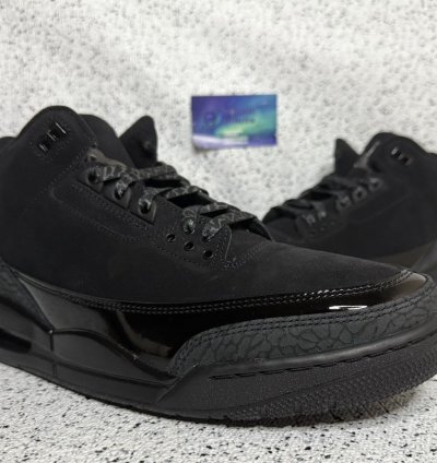 Jordan 3 Black Cat