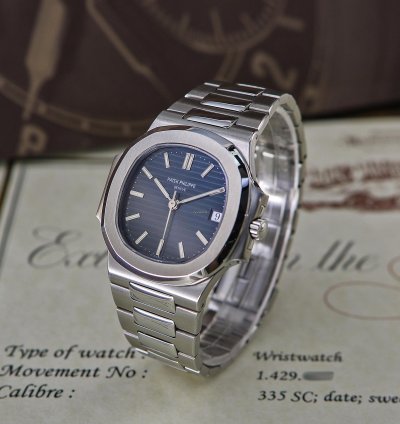 Patek Philippe Nautilus Ref 3800 Stainless Steel From Year 1991