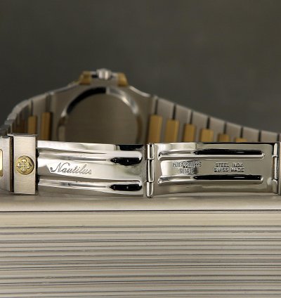 Patek Philippe Nautilus Ref 3800 Steel And Gold Amazing Green Patina Dial From Year 1982