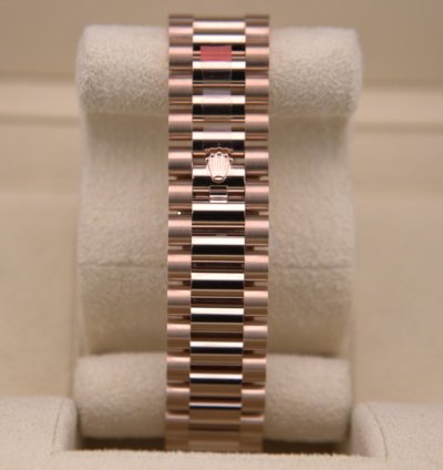 Rolex Day-date 40 Presidential Olive Rose Gold 228235 New Unworn Full Set