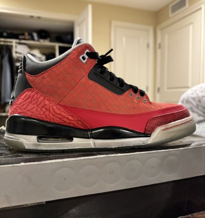 Jordan 3 Doernbecher Vnds