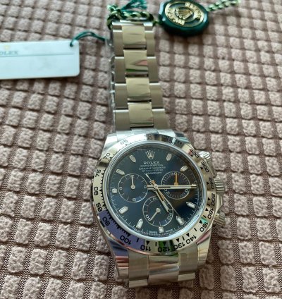 Rolex Daytona New Unworn Full Set