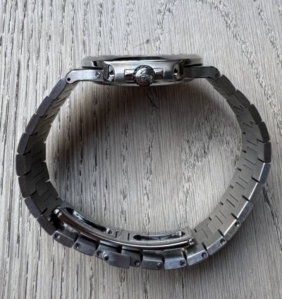 Patek Philippe Nautilus Ref 5712