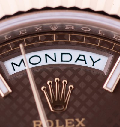 Rolex Day-date 40 Ref 228235 Chocolate Brown Motif Dial 18k Rose Gold 2019 Box And Papers