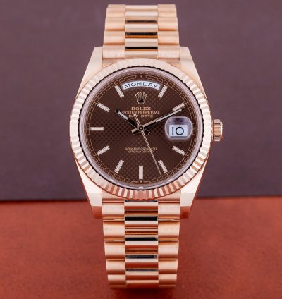 Rolex Day-date 40 Ref 228235 Chocolate Brown Motif Dial 18k Rose Gold 2019 Box And Papers