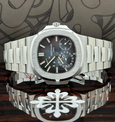 Patek Philippe Nautilus Ref 5712 1a-001 - Blue Dial - Unpolished - Year 2019