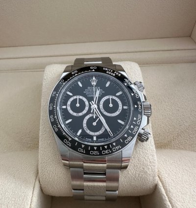 Rolex Daytona Newest Model Full Set Box And Papers Unworn