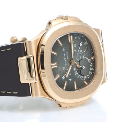 Patek Philippe Nautilus Ref 5712 1r-001 Rose Gold Brown Dial Full Set Year 2014 Excellent Conditions