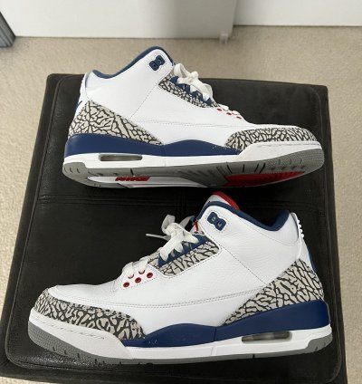 Jordan 3 True Blue