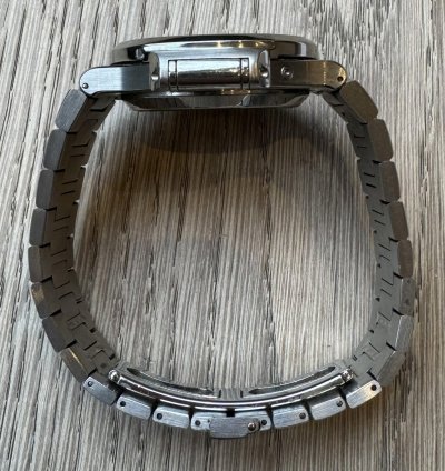 Patek Philippe Nautilus Ref 5980 1a-019