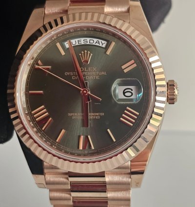 Rolex Day-date 40 Rose Gold 228235 Never Worn