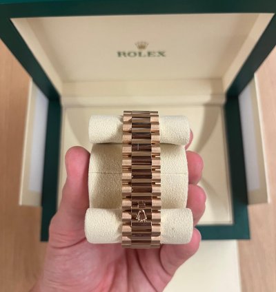 Rolex Day-date 40 Rose Gold Cadran Chocolat Full Set Neuve