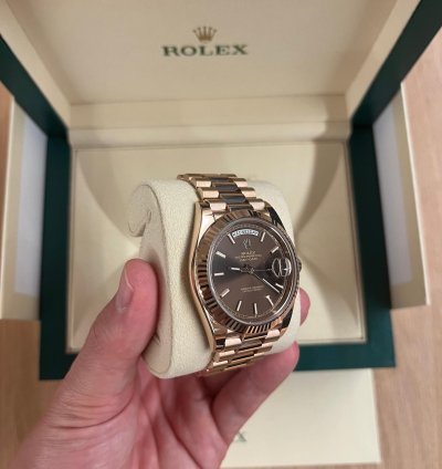 Rolex Day-date 40 Rose Gold Cadran Chocolat Full Set Neuve