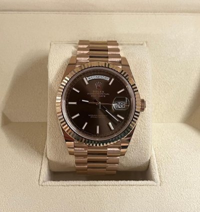 Rolex Day-date 40 Rose Gold Cadran Chocolat Full Set Neuve