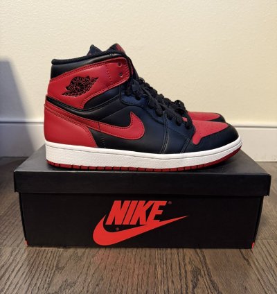 2013 Nike Air Jordan 1 Retro High Og Bred