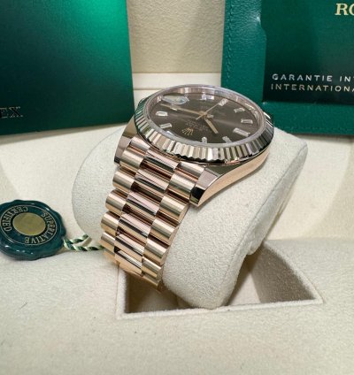 Rolex Day-date 40 Rose Gold Chocolate Baguette Dial 2023