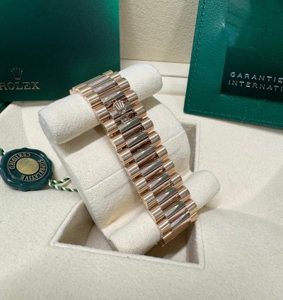 Rolex Day-date 40 Rose Gold Chocolate Baguette Dial 2023
