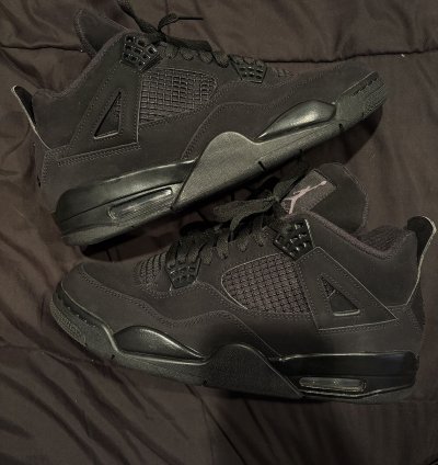 Jordan 4 Black Cat