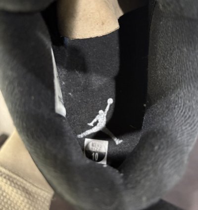 Jordan 4 Black Cat