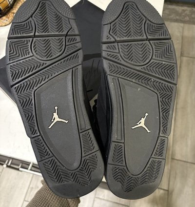 Jordan 4 Black Cat