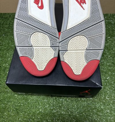 Jordan 4 Bred 2019