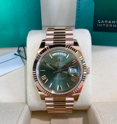 Rolex Day-date 40 Rose Gold Olive Roman Dial 2023