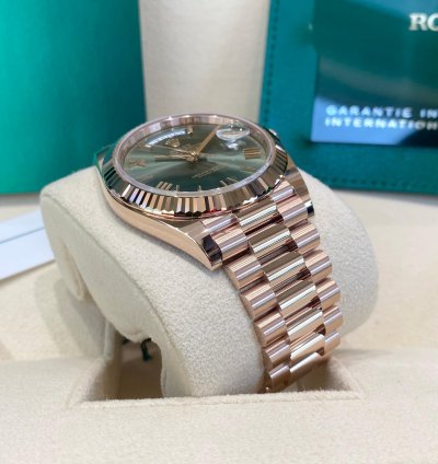 Rolex Day-date 40 Rose Gold Olive Roman Dial 2023