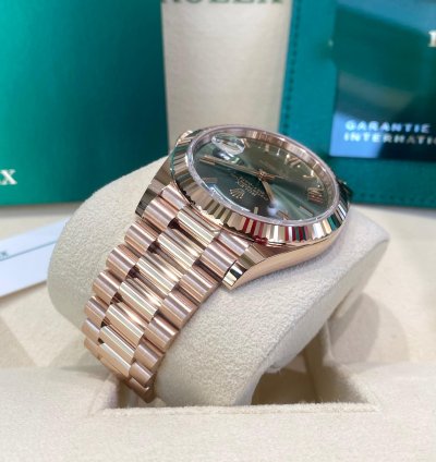 Rolex Day-date 40 Rose Gold Olive Roman Dial 2023