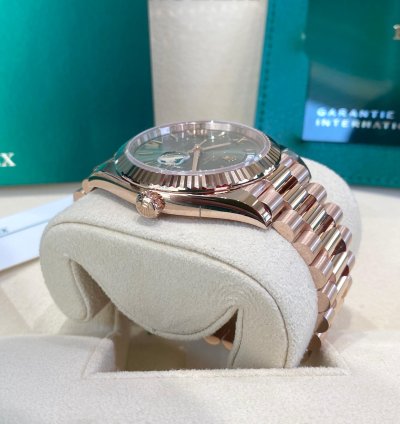 Rolex Day-date 40 Rose Gold Olive Roman Dial 2023