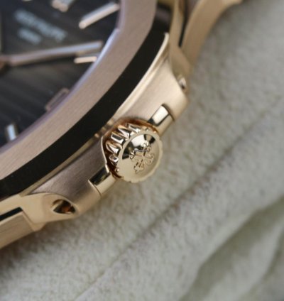 Patek Philippe Nautilus Ros - Like New - Fullset - 2018