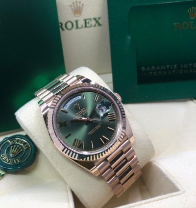 Rolex Day-date 40 Rose Gold Olive Roman Dial 2024