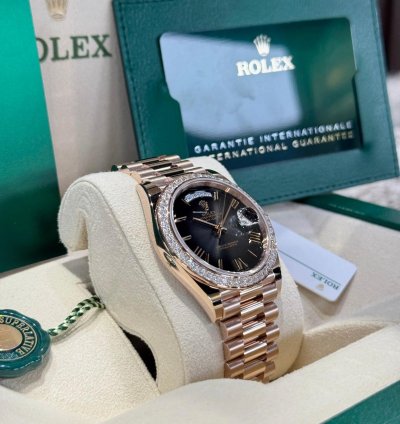 Rolex Day-date 40 Rose Gold Slate Ombre Diamond Bezel 2025