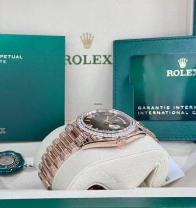 Rolex Day-date 40 Rose Gold Slate Ombre Diamond Bezel 2025