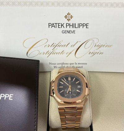 Patek Philippe Nautilus Rose Gold 40 5mm Black Gradient Dial 5980 1r-001