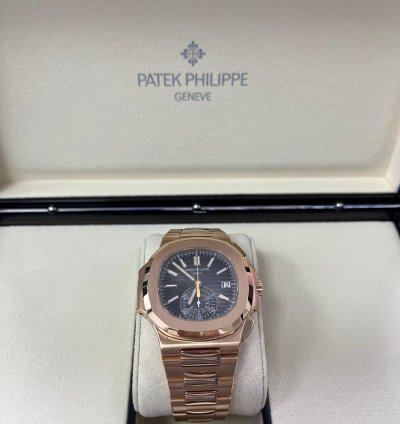 Patek Philippe Nautilus Rose Gold 40 5mm Black Gradient Dial 5980 1r-001