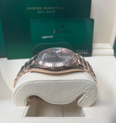 Rolex Day-date 40 Rose Gold Sundust Roman Dial Fluted Bezel 228235