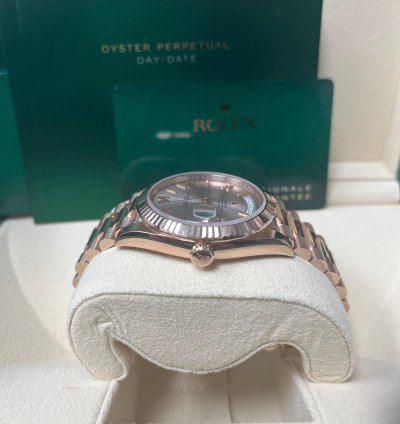 Rolex Day-date 40 Rose Gold Sundust Roman Dial Fluted Bezel 228235
